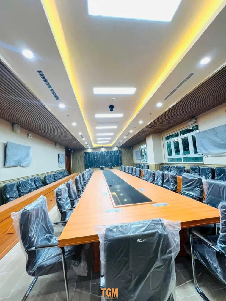 Thi công lắp đặt nội thất trường Đại Học Nam Cần Thơ
