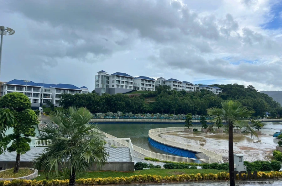 Toàn cảnh khối khách sạn đảo Trí Nguyên, Nha Trang